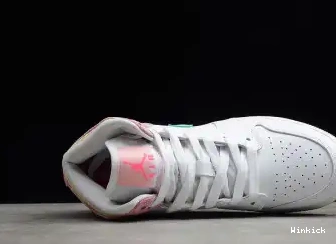 (GS) DD1666-100 PAINT DRIP 1 MID JORDAN  AIR 0330